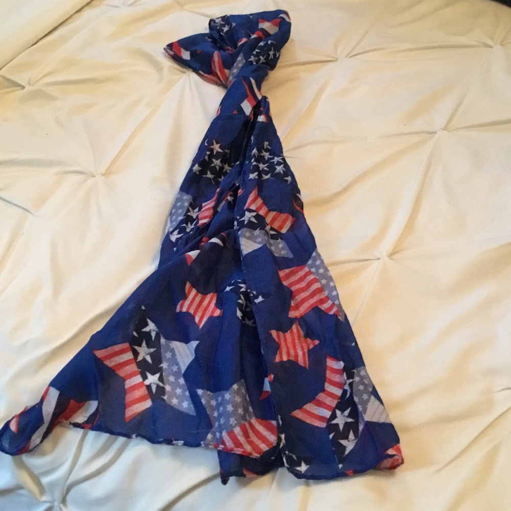 Patriotic Lightweight Women's Scarf